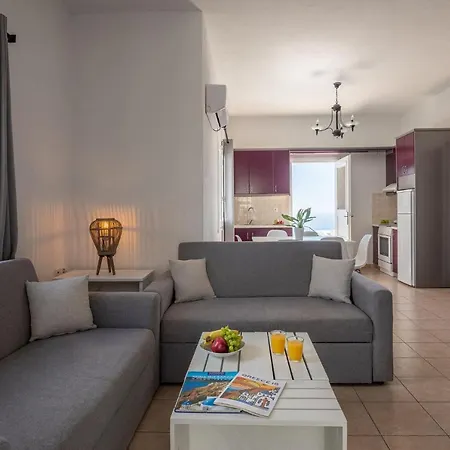 White Utopia And Maisonettes * Ημεροβίγλι